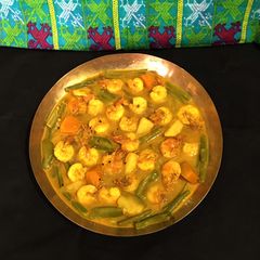 A picture of Vegetable Prawn Curry.