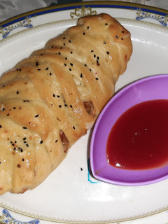 A picture of Bakery Style Chicken Bread.