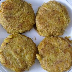 A picture of Pasta patty.
