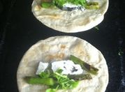 Una foto de quesadillas de queso