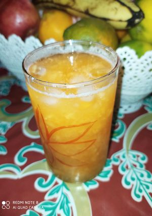 A picture of Honey dew sharbat.