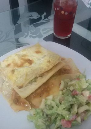 Una foto de Crep de Carne con Ensalada