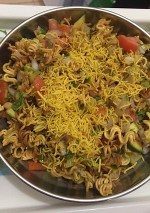 A picture of Noodles bhel.
