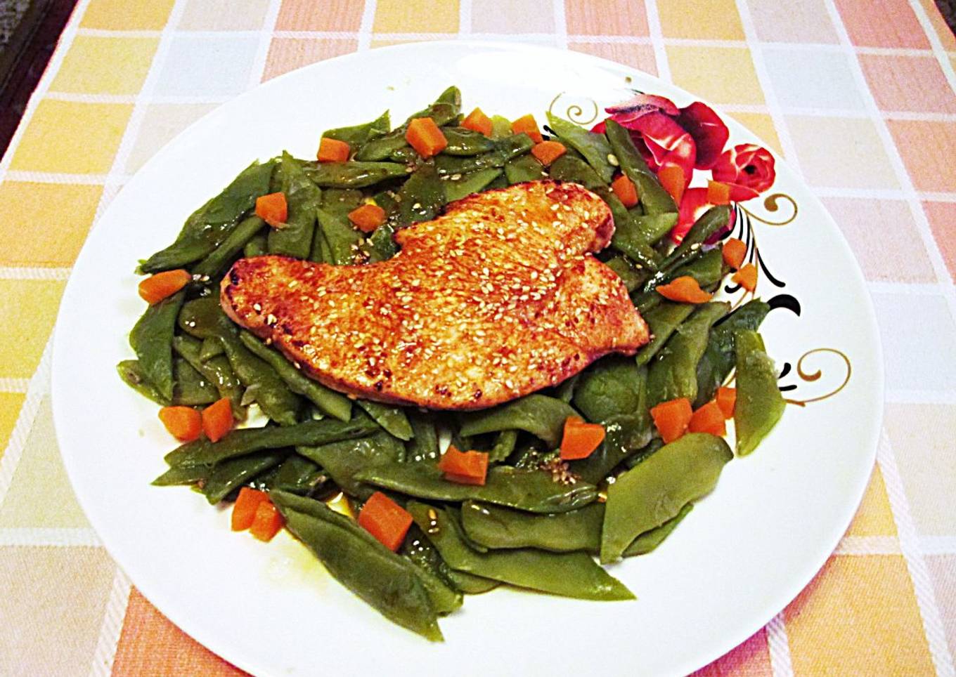 Beaten chicken breast fillet with beans - Diabetes