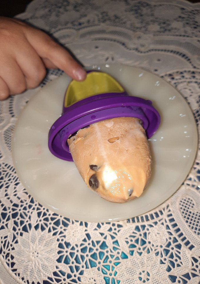 Una foto de Heladitos de dulce de leche y chips