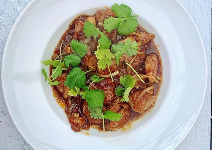 Ken Hom’s Savoury Duck with Oyster Sauce