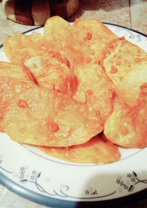 A picture of Aaloo ke Pakoray.