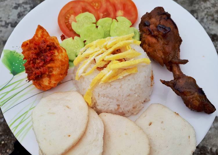 Nasi Uduk Spesial