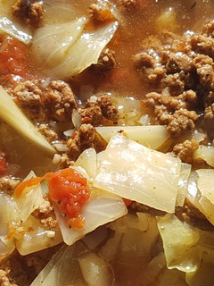 A picture of Hamburger Cabbage Soup.