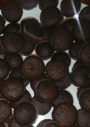 A picture of Rich chocolate cupcakes.