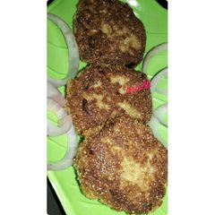 A picture of Khaskhas fritter.