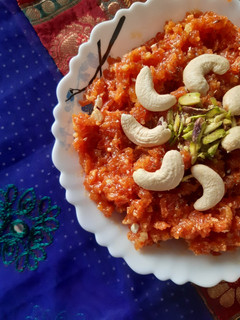 ગાજર નો હલવો રેસીપી મુખ્ય ફોટો