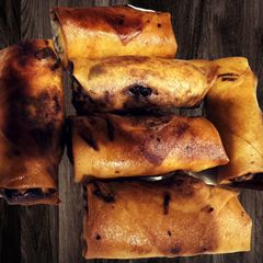 A picture of Veggie Tofu Lumpia.