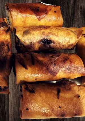 A picture of Veggie Tofu Lumpia.