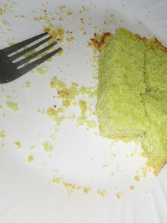 A picture of Lemon cake.