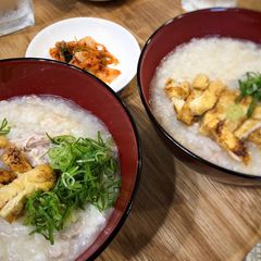 A picture of Chinese Chicken Congee for Breakfast.