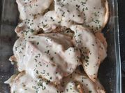 Una foto de pechugas pollo queso