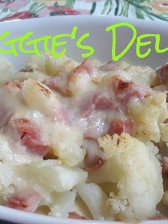 Una foto de Coliflor gratinado con jamón york