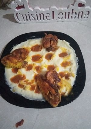 صورة لوصفة دجاج محمر مع صوص وبطاطا بيري