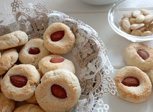Foto di Biscotti cocco e mandorle senza burro e uova
