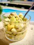 Ceviche de gambón con aguacate y naranja