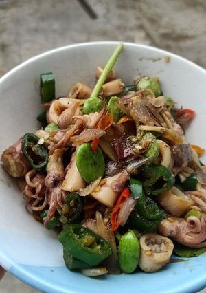 Foto resep Cumi Asin Pete Cabe Ijo