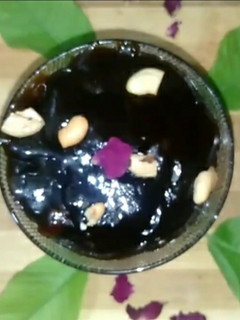 கொய்யா இலை அல்வா (Koyya ilai halwa recipe in tamil) செய்முறை முக்கிய புகைப்படம்