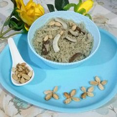 A picture of Jaggery cardamom Rice.