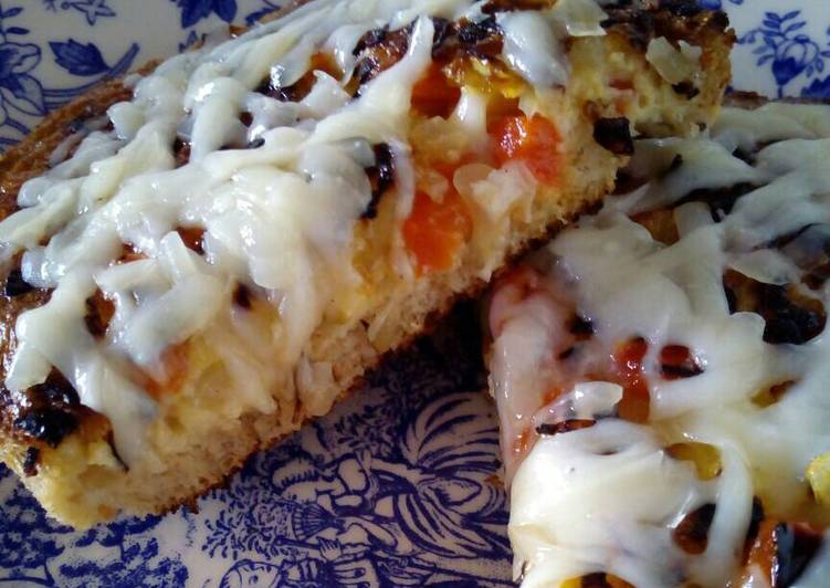 Tortilla de huevo con marco de pan