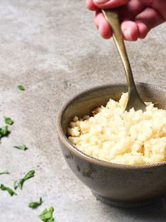 Una foto de Receta de arroz de coliflor. Sana y fácil