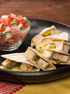Una foto de Quesadillas de Pollo Friko 😋