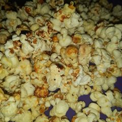A picture of Perfectly popped sweet Popcorn.
