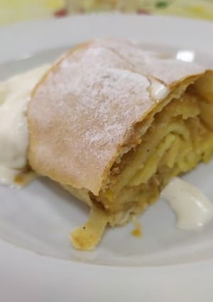 Una foto de Apfelstrudel