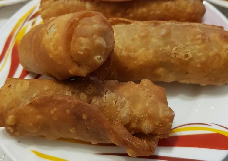 Easiest Way to Prepare Ultimate Vegetable Chili Garlic Noodle Spring Roll