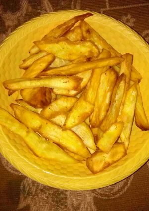 A picture of Sweet potatoes chips.