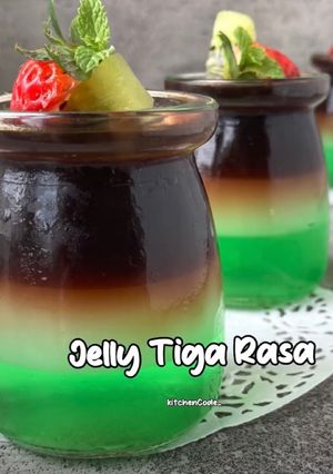 Foto resep Jelly Tiga Rasa (Tanpa Gula Pasir)