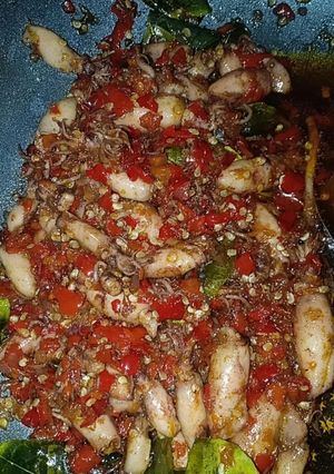 Foto resep Asin cumi pedass #juliaagustina