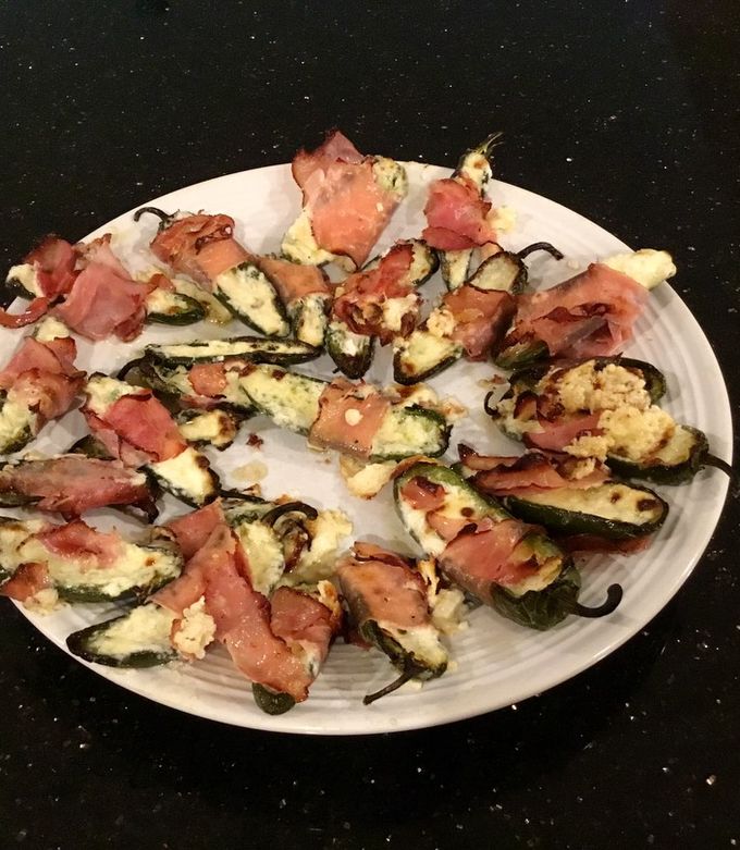 A picture of Ham and Chese Stuffed Jalapeño Peppers.