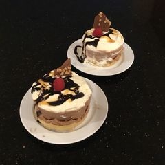 A picture of Salted Caramel Truffle Induvidual Cream Tarts.