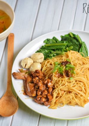 Foto resep Mie ayam (mie yamin uleg)