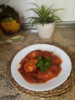 Una foto de Rape en salsa de tomate
