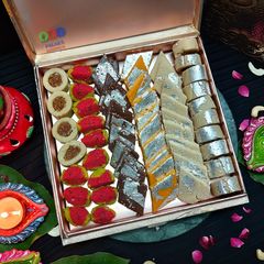 A picture of Assorted cashew sweets.