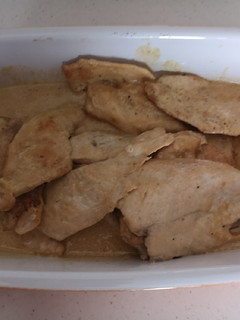 Una foto de Filetes de pechuga de pollo con nata