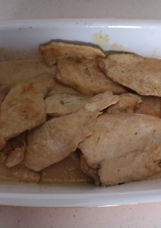 Una foto de Filetes de pechuga de pollo con nata