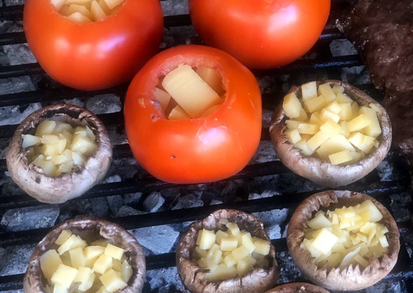 Tomates y Champiñones relleno a la parrilla 🍅🍄
