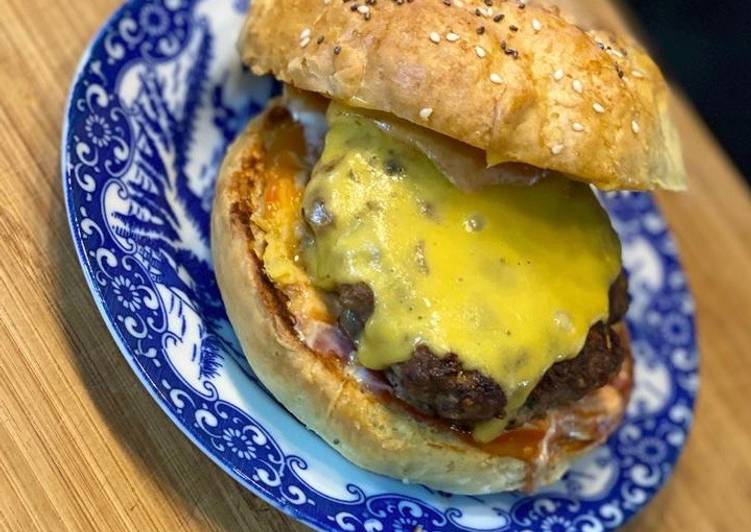 Simple Way to Make Quick Beef burger &amp; chicken burger