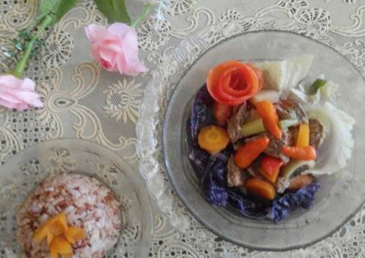 Sup Daging dan Nasi Merah Putih #bikinRamadanBerkesan