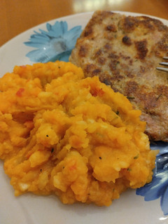 Una foto de Puré de calabaza, patata y soja