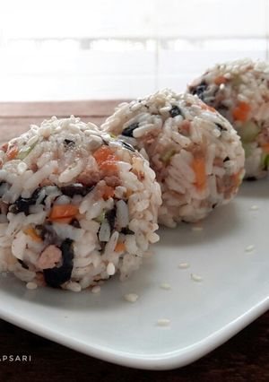 Foto resep Jumeokbap (nasi kepal ala Korea) #maree