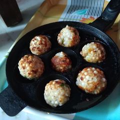 A picture of Sabudana paneer appa.